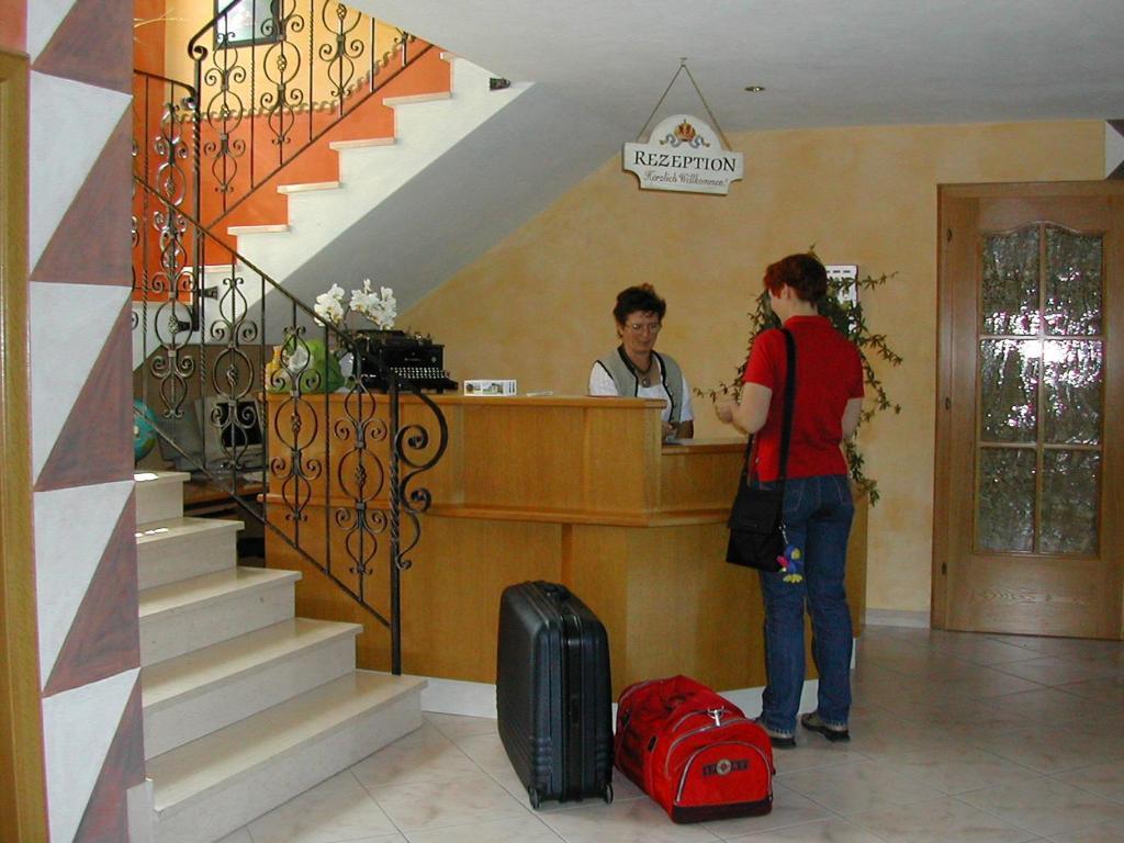 Ferienhotel Herzog Neumarkt am Wallersee Bagian luar foto