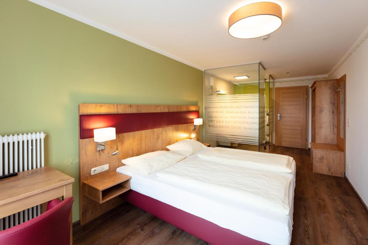 Ferienhotel Herzog Neumarkt am Wallersee Bagian luar foto